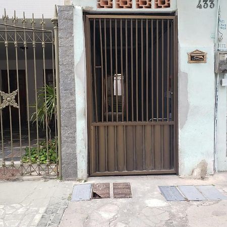 Casa Proxima A Praia Menos De 10 Minutos A Pe Кабо Фрио Екстериор снимка